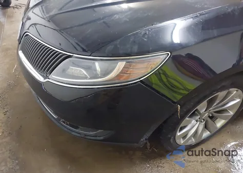 2016 Lincoln Mks z USA, uszkodzony, nr VIN 1LNHL9DK2GG601885